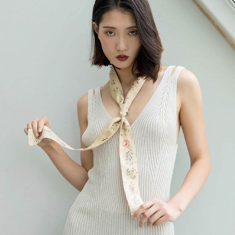 Mulberry Silk 16 Momme Narrow Scarf for Elegant Accessories 140x5cm - Image 3