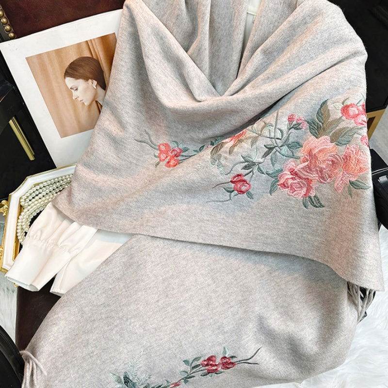 Embroidery 100% Pure Cashmere Scarf Soft and Warm 200x70 cm - Image 2