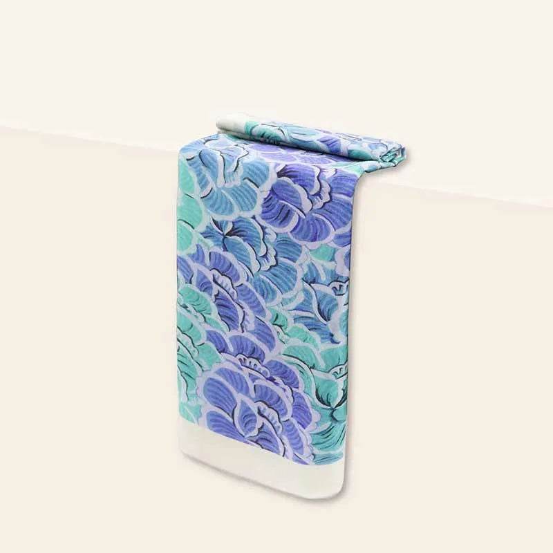 100% Wool Winter Square Scarf Elegant Peony 100x100cm - Image 5